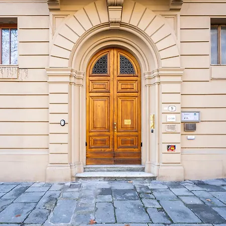Apartment Elegance A Pochi Passi Dal Centro Florence